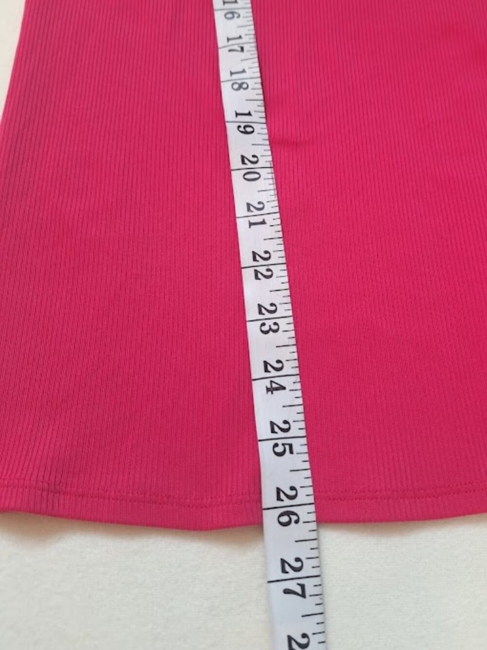 Under Armour Pink Ribbed Racerback Tank Top Size M - Picture 7 of 7